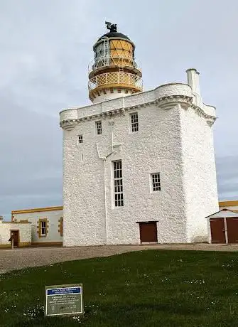 Photo de Fraserburgh Harbour Lighthouse