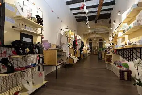 Innoi Sardinia - Tourist Point Shop and Gallery