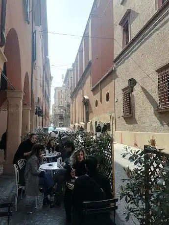Tour Ghisilieri