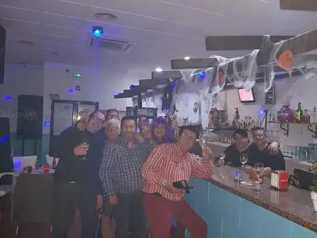 Photo de Hada blue Bar Karaoke