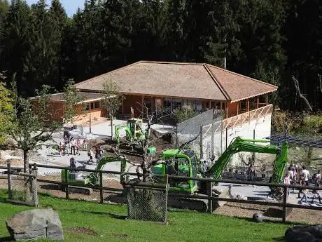 LÃ¶wenanlage & Zooschule Walter Zoo
