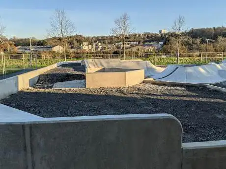 Skatepark de Saint-Ernel