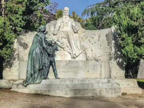 Photo de Monument to Federico Rubio