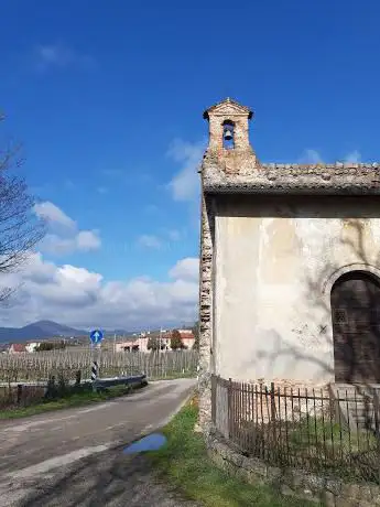 Photo de Oratorio Madonna delle Ave in Monte Buso