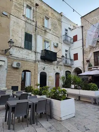 Photo de Largo Albicocca - Piazza degli Innamorati