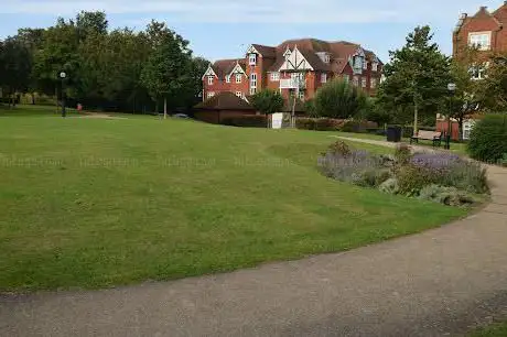 Photo de All Saints Park