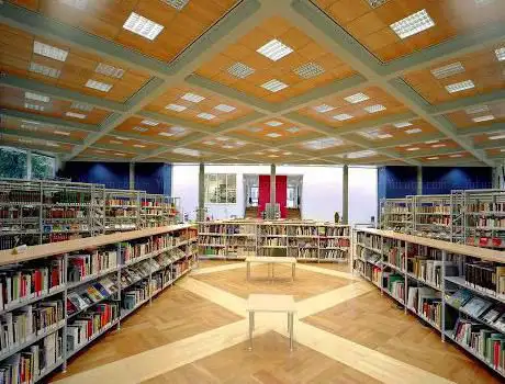 Biblioteca civica Villa Amoretti