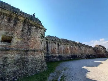 Fortezza di Poggio Imperiale