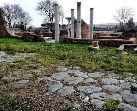Photo de Sinagoga di Ostia Antica