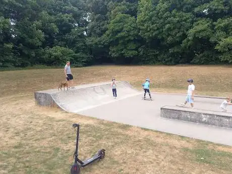 Photo de Royston Skatepark