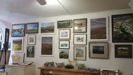 Ardent Gallery