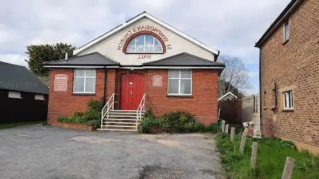 Photo de St Symphorian's Church Durrington