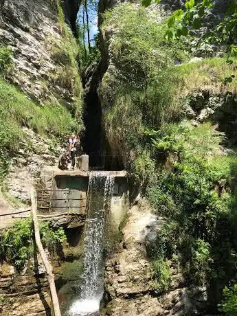 Photo de Orrido di Caino
