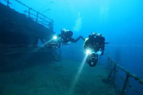 Relitto Petroliera Haven