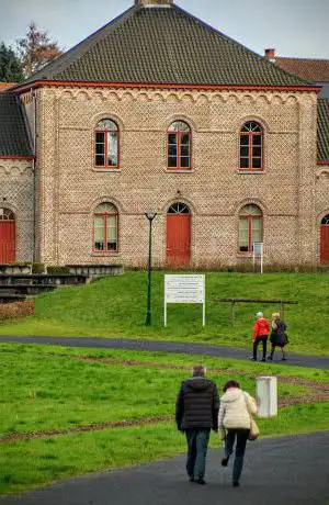 The Carriage House Community Center