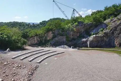 Cave di Arzo