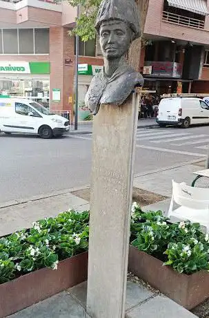 Escultura de la Doctora Castells | Lleida