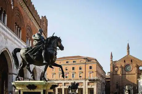 Piacenza Travel