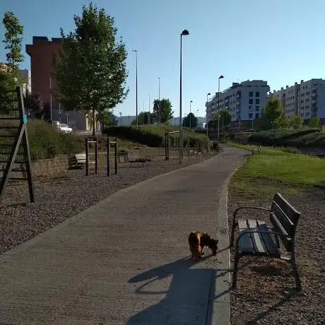 Photo de Calle Juan Pablo II Park