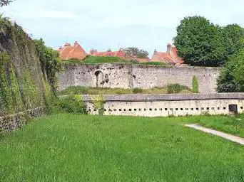 Walls of Bergues
