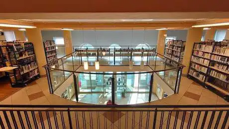 Photo de Biblioteca Comunale