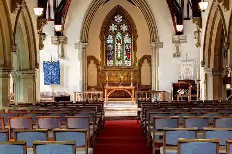 Photo de Church of St John the Baptist