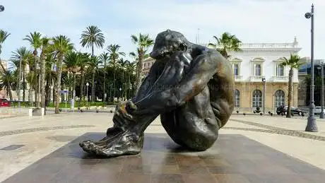 Photo de Sculpture Whale Tail
