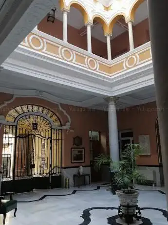 Photo de Excmo . Ateneo de Sevilla