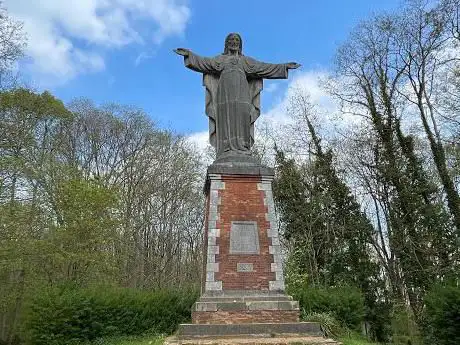 Photo de Heilig Hartbeeld