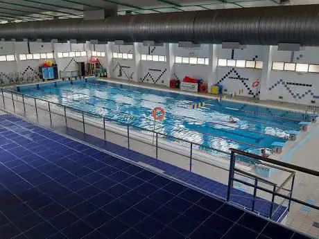 Photo de Citta di Enna Piscina Comunale
