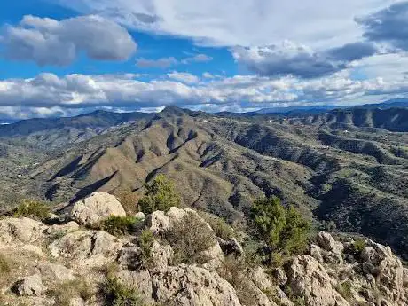 Photo de Montes de Mãlaga