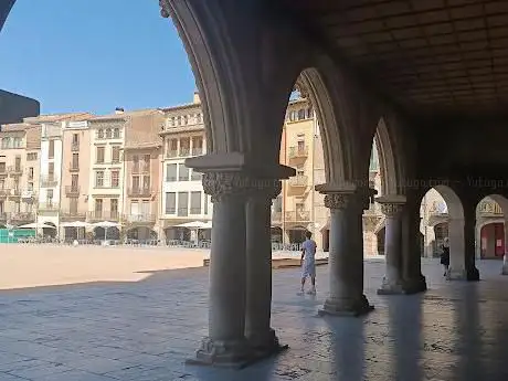 Photo de Place Major de Vic