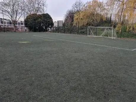 Photo de Hendon Football Centre