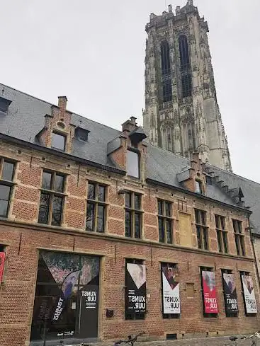 Het Kunstuur