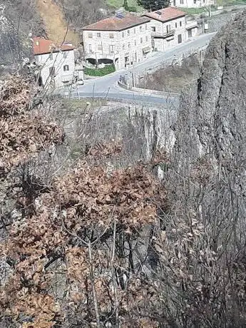Photo de Rocca di Castelvecchio