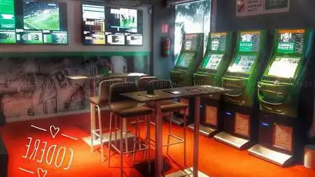 Photo de Salon Planet Sports - Las Vegas. Codere Apuestas