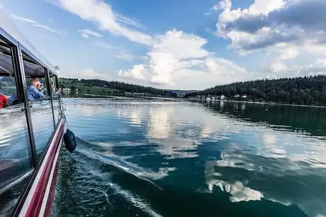 Photo de Les Bateaux du Lac Saint Point