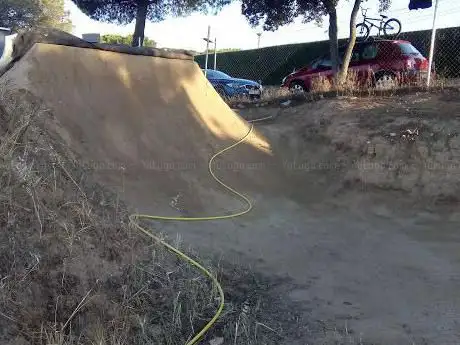 Photo de Skatepark Dirt Mayhem Bmx