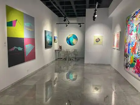 Photo de Es Arte Gallery
