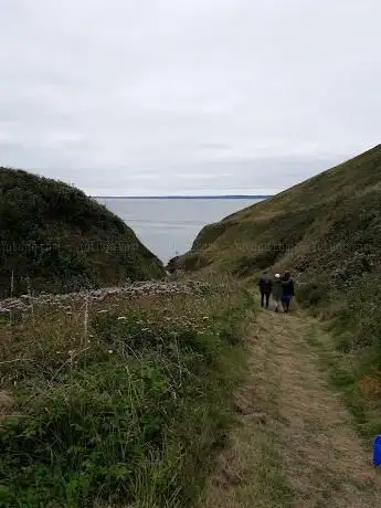 Photo de Porthmynawyd beach