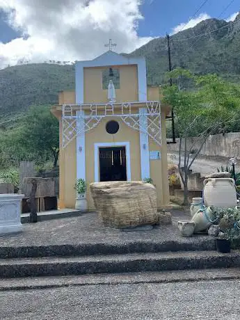 Photo de Chiesa della Madonna di Fatima