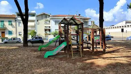 Parco Giochi via Undici Febbraio