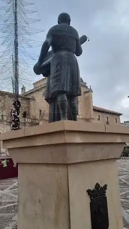 Photo de Escultura las Cabezadas