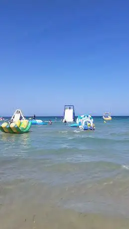 Photo de Beach Rocamar