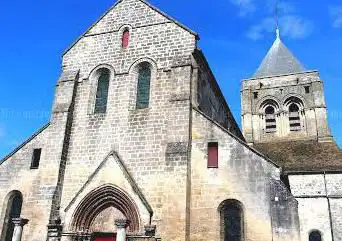 Église Notre-Dame de Bruyères-et-Montbérault