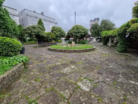 Photo de Parque RosalÃa de Castro