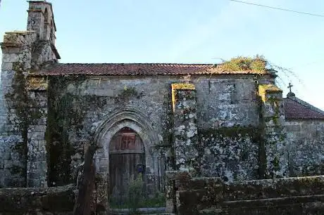 Igrexa de San Pedro de Lobas