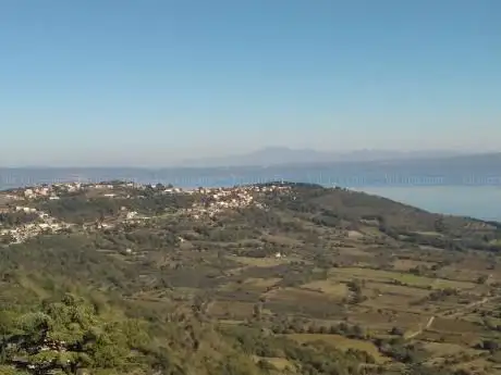 Vista lago di Bolsena
