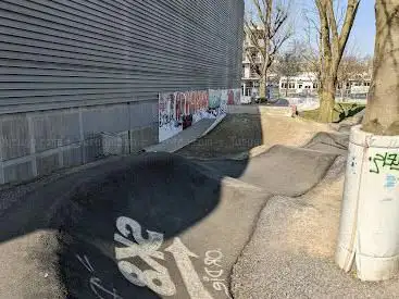 Skate Park / Pumptrack La Madeleine
