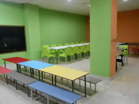 Photo de Famigos (Alquiler local cumpleaños y eventos)
